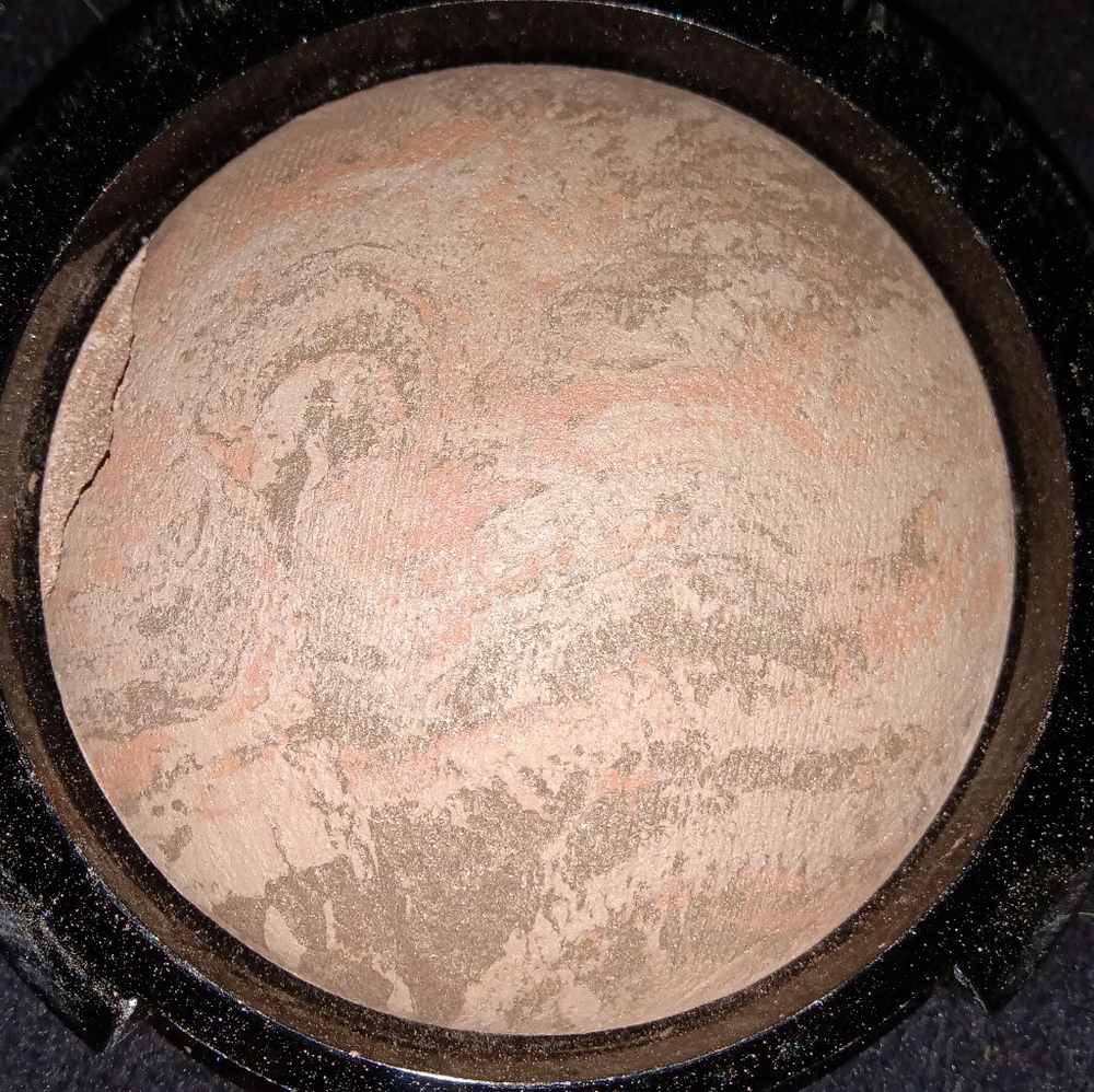 New Translucent Glow Face Powder